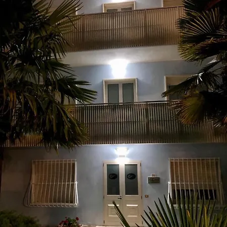 Serena Locanda *